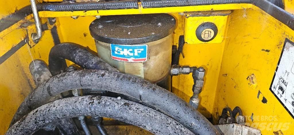 JCB JS145 W Колёсные экскаваторы