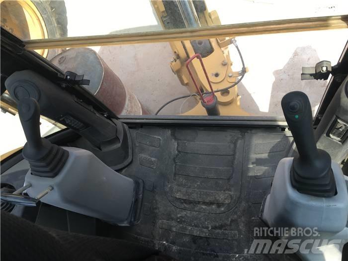 CAT 420 F Экскаваторы-погрузчики