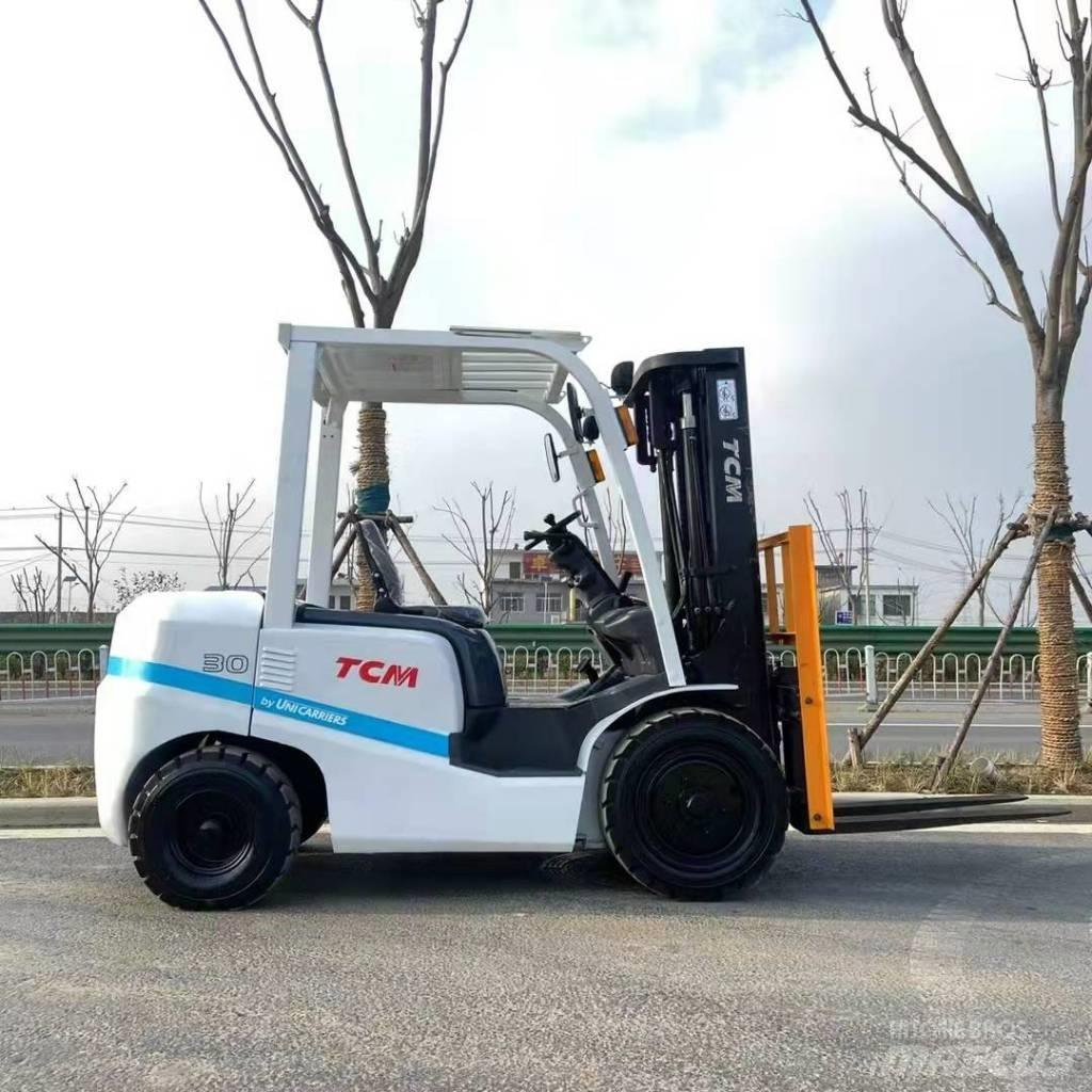 TCM FD30 Дизельные погрузчики