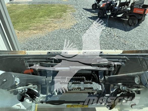 Bobcat T62 Мини-погрузчики