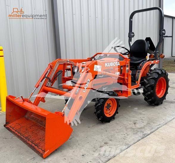 Kubota B7610 Трактора