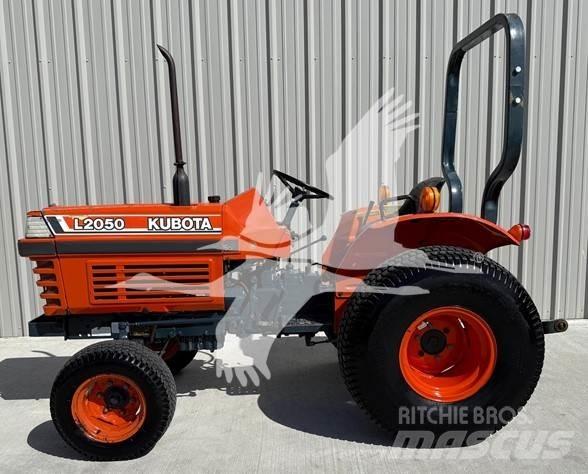 Kubota L2050 Трактора