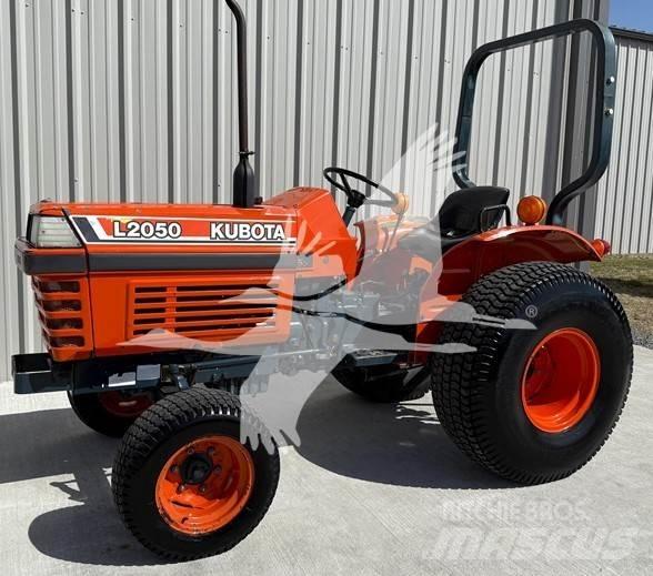 Kubota L2050 Трактора