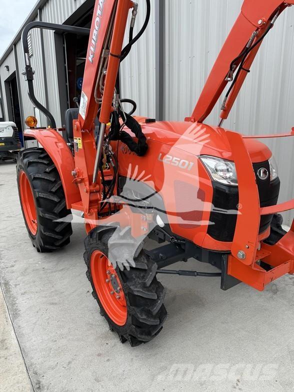 Kubota L2501 Трактора