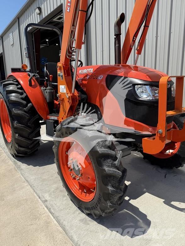 Kubota M7060 Трактора