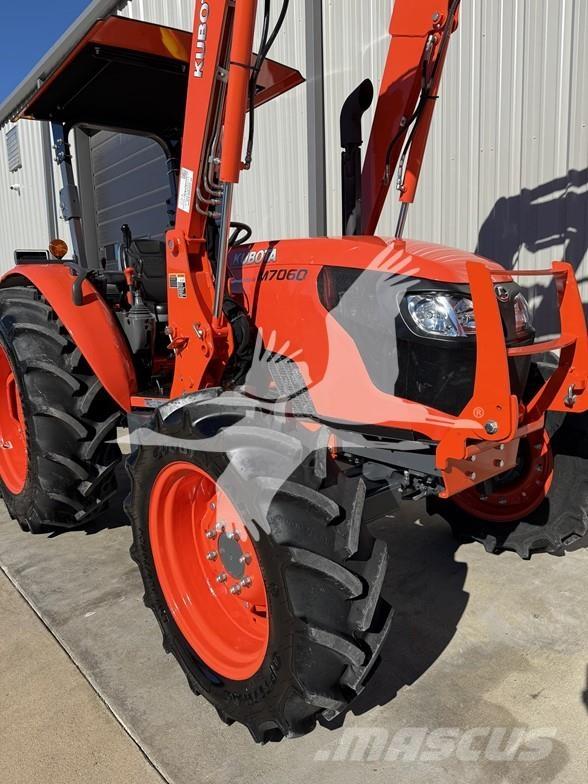 Kubota M7060 Трактора