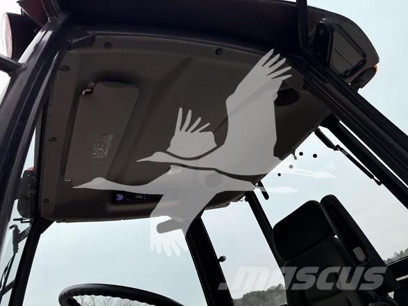 Kubota M7060 Трактора