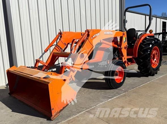 Kubota MX5200 Трактора