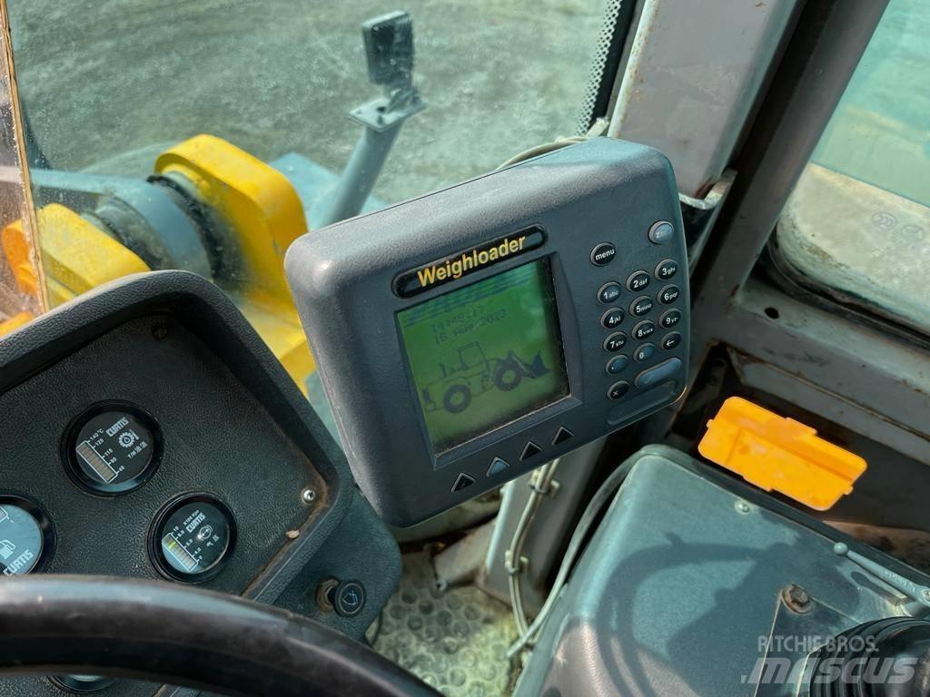 XCMG ZL50G Фронтальные погрузчики