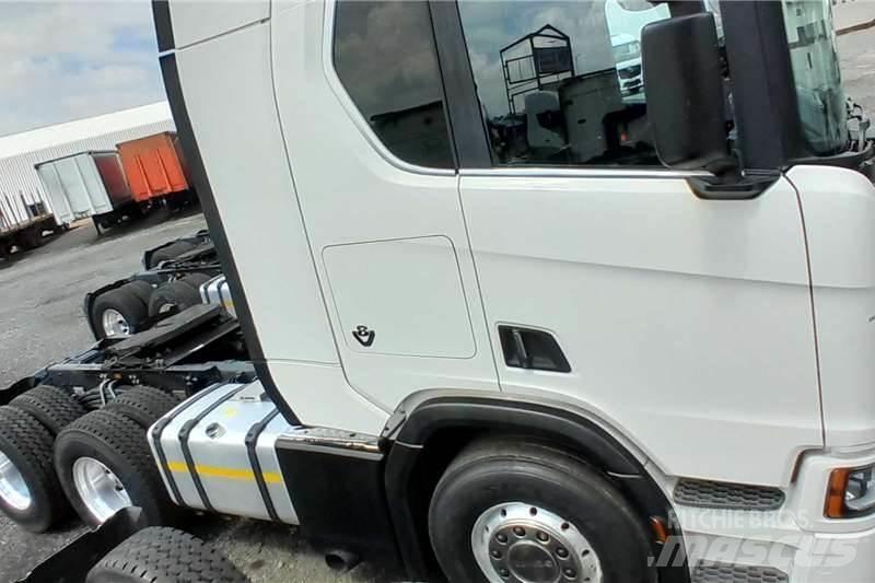 Scania R560 Специальные грузовики