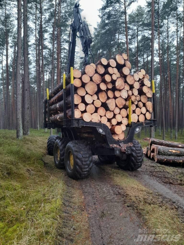 John Deere 1510 E Форвардеры