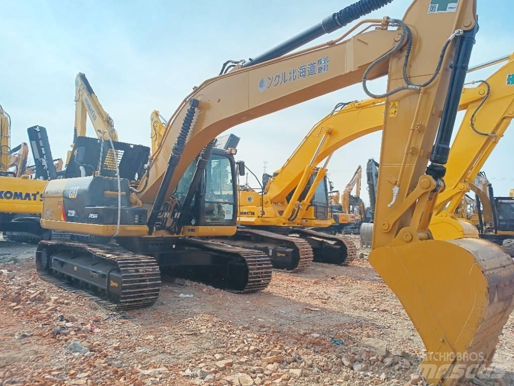 CAT 320 D2L Малые экскаваторы 7т-12т