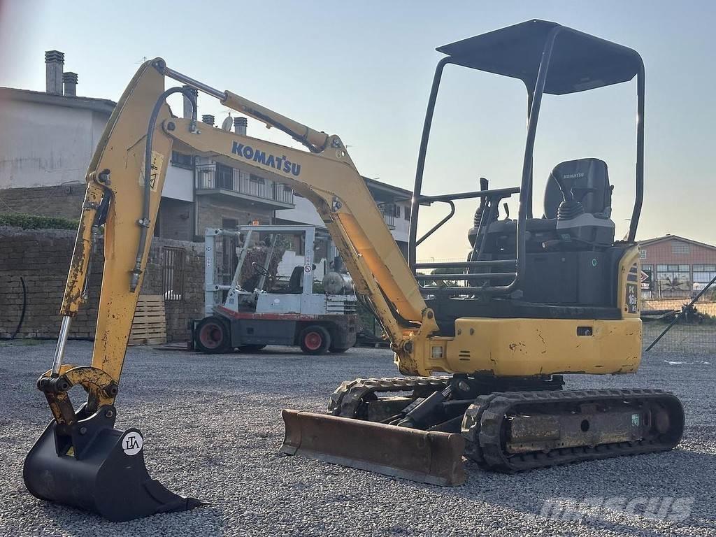Komatsu PC16R-3HS Мини-экскаваторы