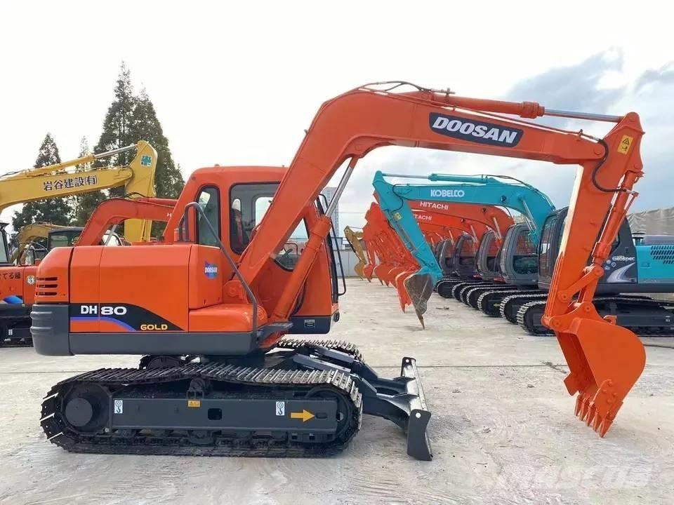 Doosan DH80 Малые экскаваторы 7т-12т
