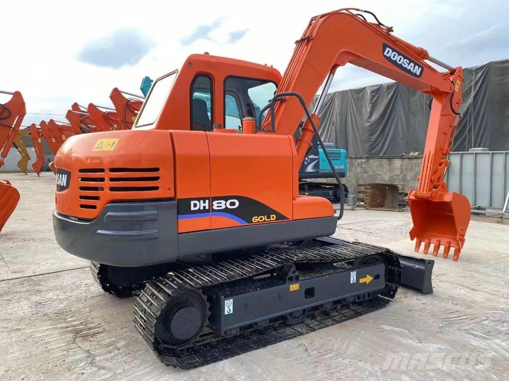 Doosan DH80 Малые экскаваторы 7т-12т