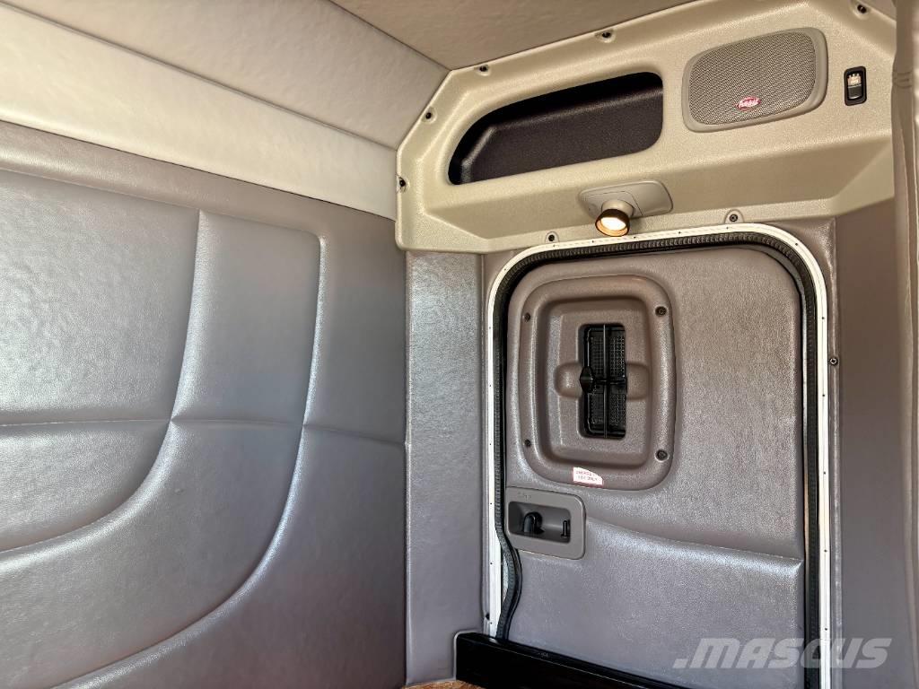 Peterbilt 388 Седельные тягачи