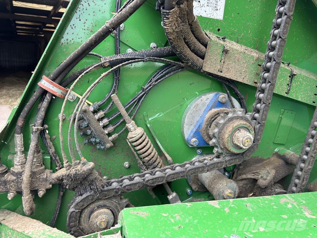 John Deere V461M Рулонные пресс-подборщики