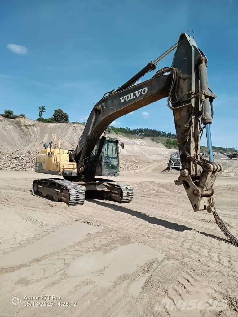 Volvo EC 300 D N L Гусеничные экскаваторы