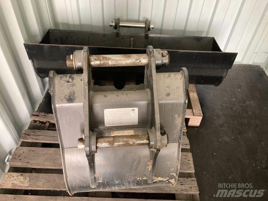 CAT 428 Экскаваторы-погрузчики