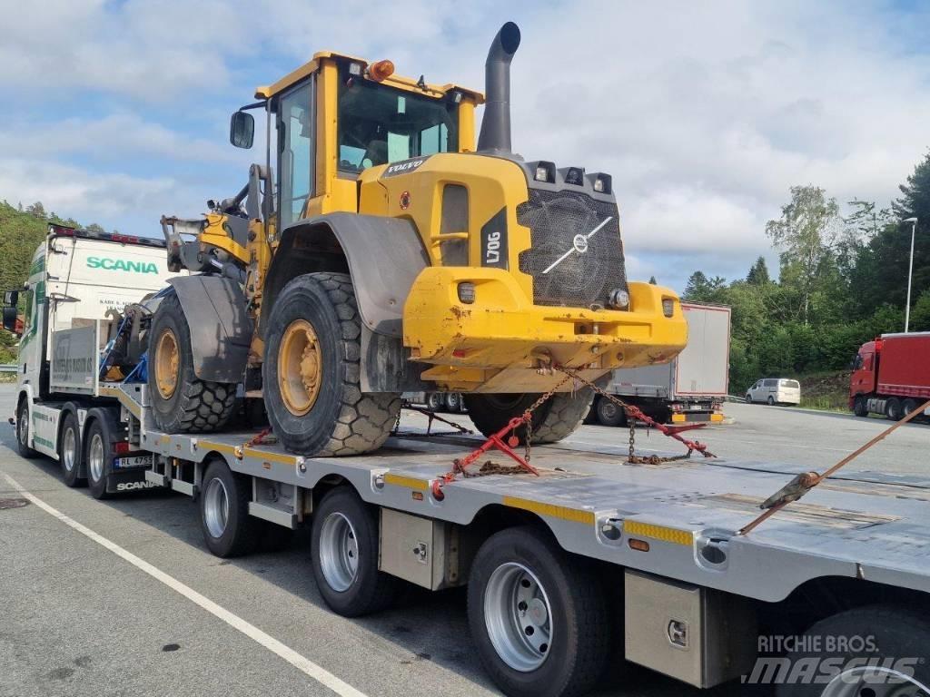 Volvo L 70 G Фронтальные погрузчики