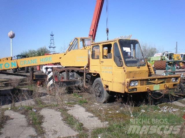 Kato 16T Автокраны вездеходы