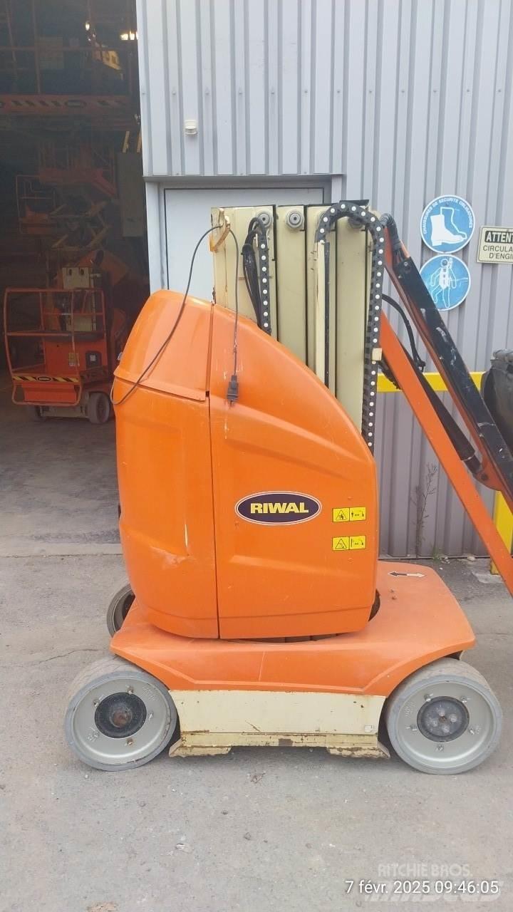 JLG T10E Разные подъемники и вышки
