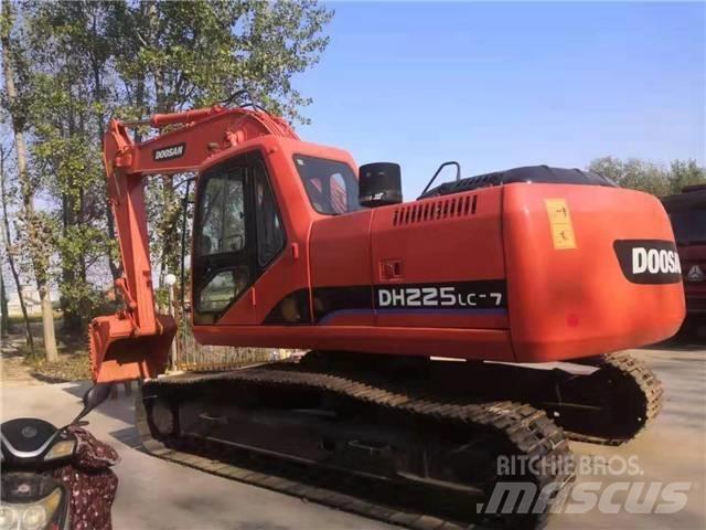 Doosan DH 225 LC-7 Гусеничные экскаваторы