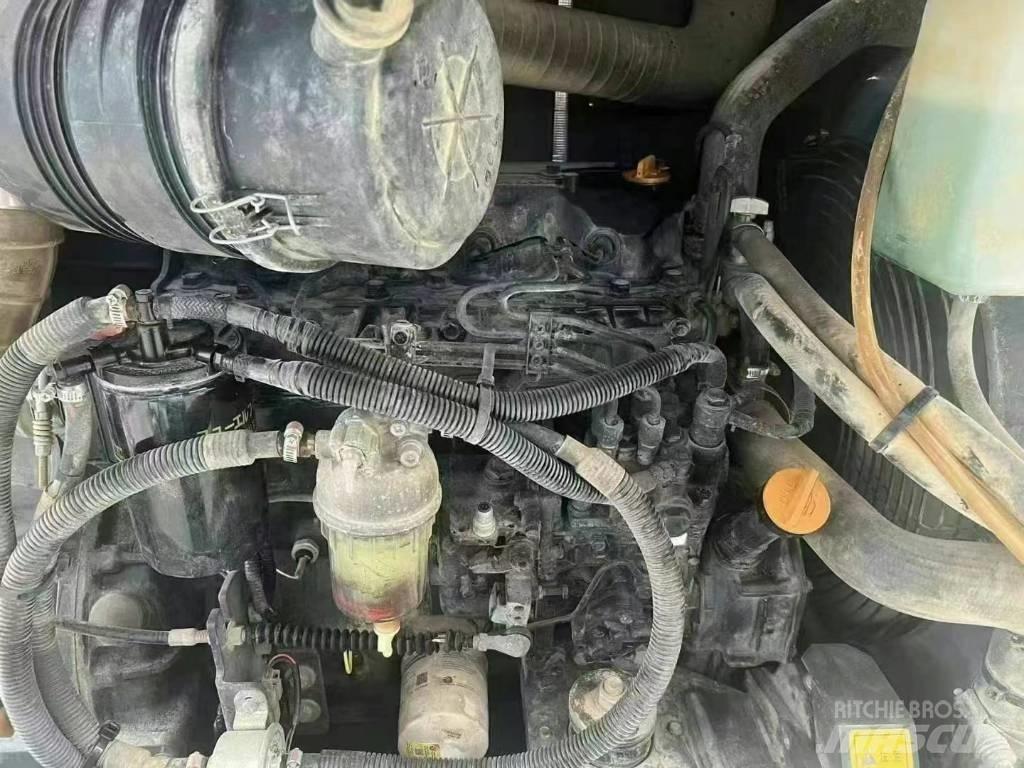 XCMG XE 60 DA Гусеничные экскаваторы