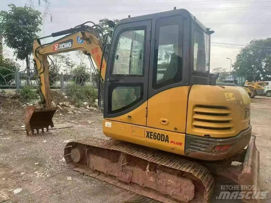 XCMG XE 60 DA Гусеничные экскаваторы