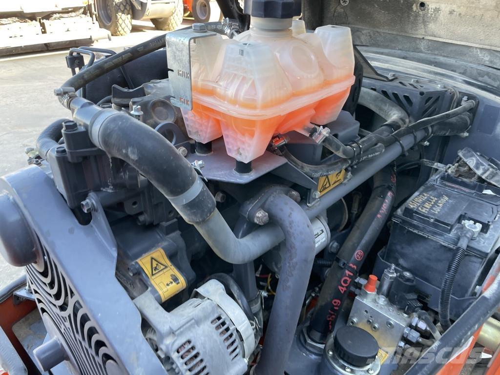 Hamm HD 10 VV Катки тротуарные