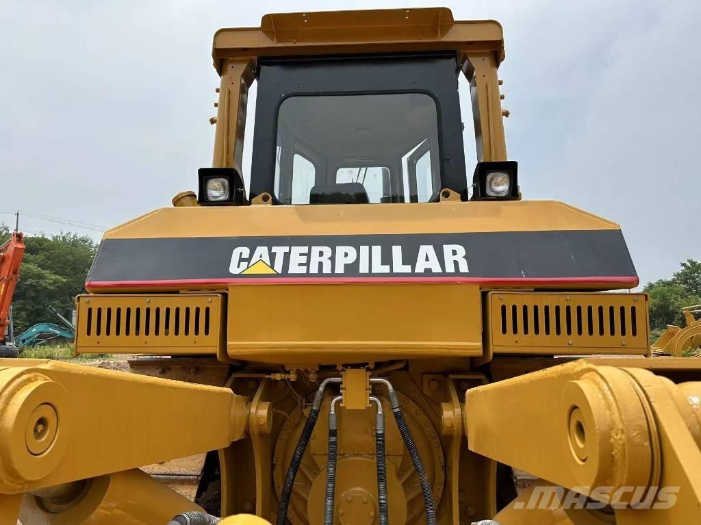 CAT D 8 R Гусеничные бульдозеры