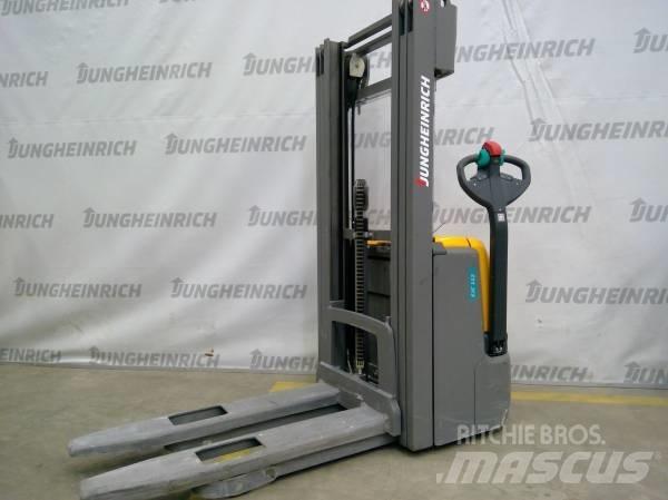 Jungheinrich EJC 112 Ручные штабелёры с электроподъёмом