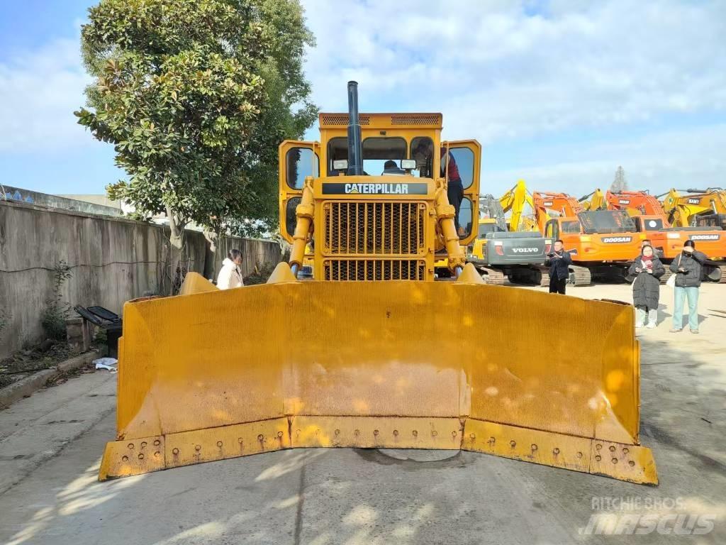 CAT D7G Гусеничные бульдозеры