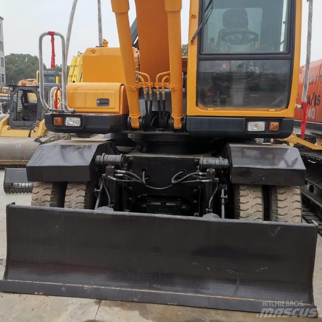 Hyundai R 150 W-9 Колёсные экскаваторы