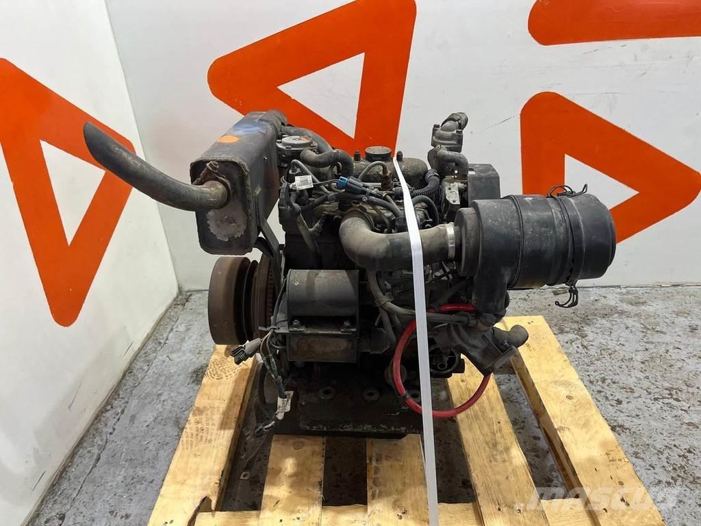 Kubota D722 ENGINE Двигатели