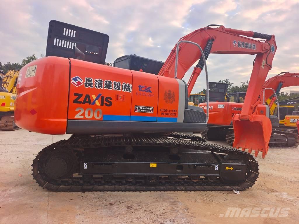 Hitachi ZAXIS 200-3 Гусеничные экскаваторы