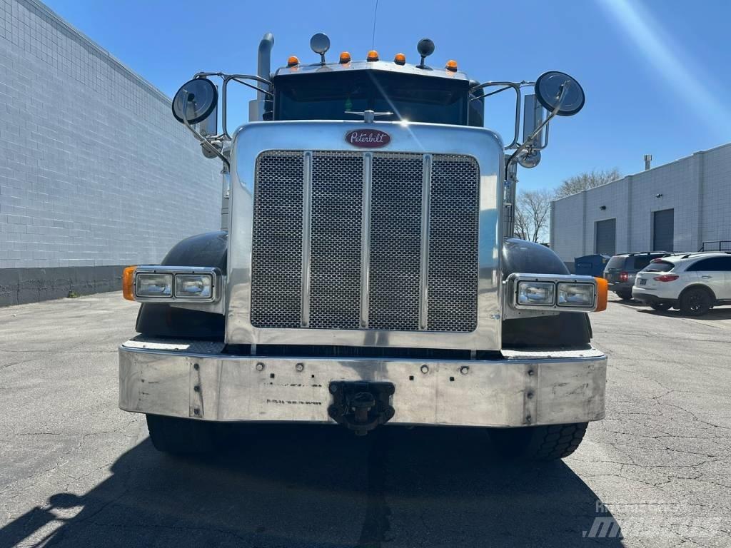Peterbilt 367 Седельные тягачи