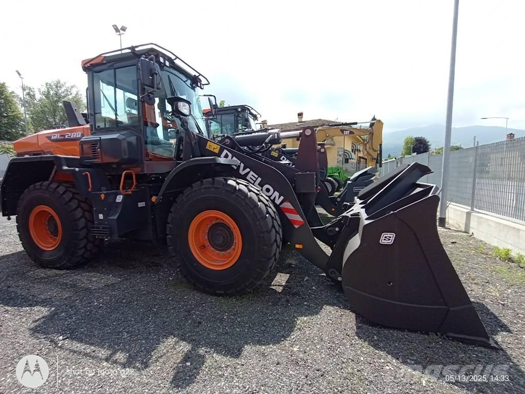 Develon DL 280-7 Фронтальные погрузчики