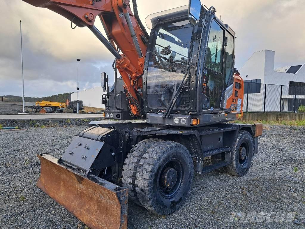 Hitachi ZX155WT-5 Колёсные экскаваторы