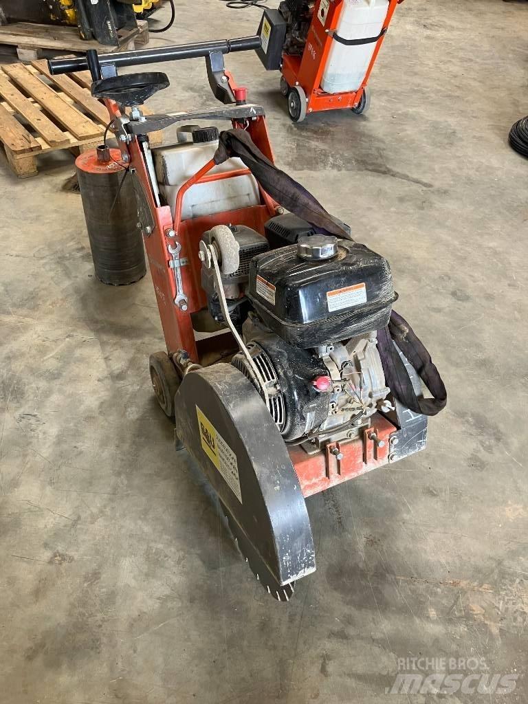 Husqvarna FS 400 Навесные резаки асфальта