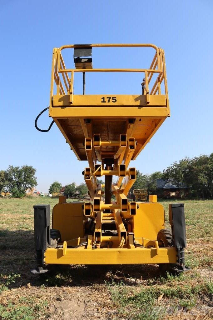 Haulotte H 15 SX Ножничные подъемники