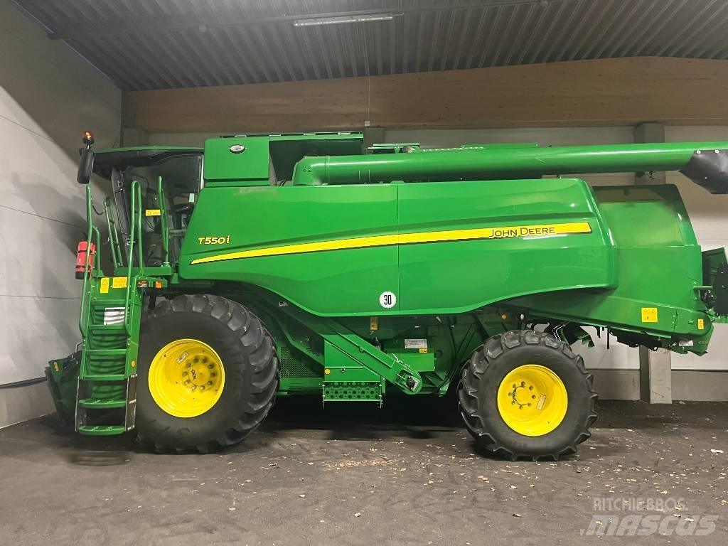 John Deere T550i Зерноуборочные комбайны