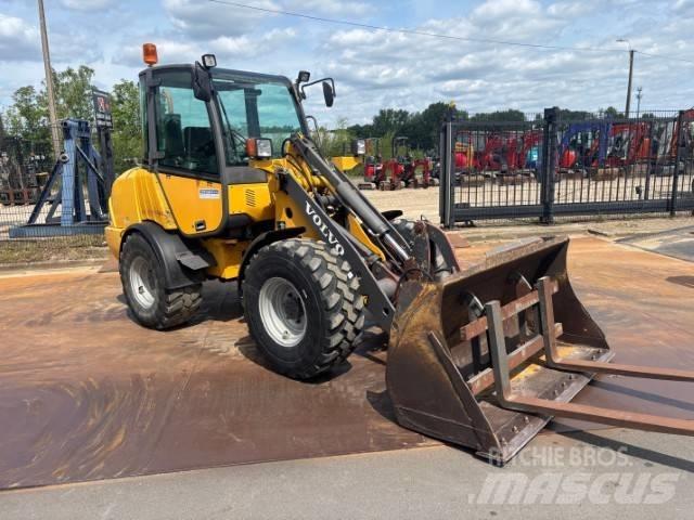 Volvo L 20 B Фронтальные погрузчики