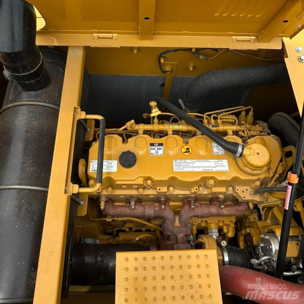 CAT 336GC Гусеничные экскаваторы