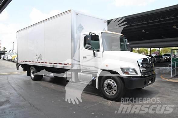Hino 268 Грузовики-Фургоны