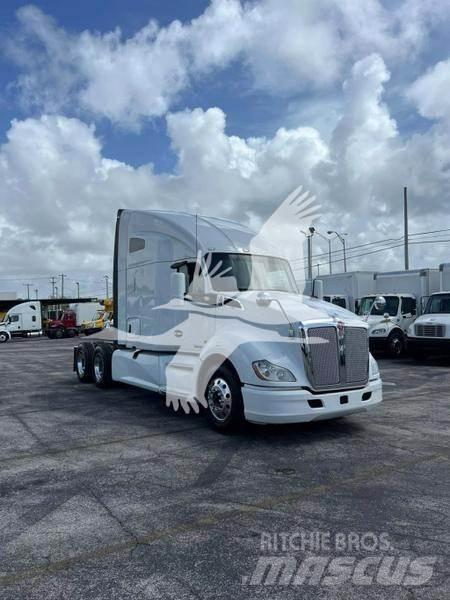 Kenworth T680 Седельные тягачи