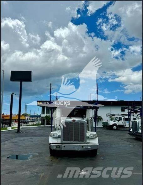 Peterbilt 388 Строительная техника - Другие