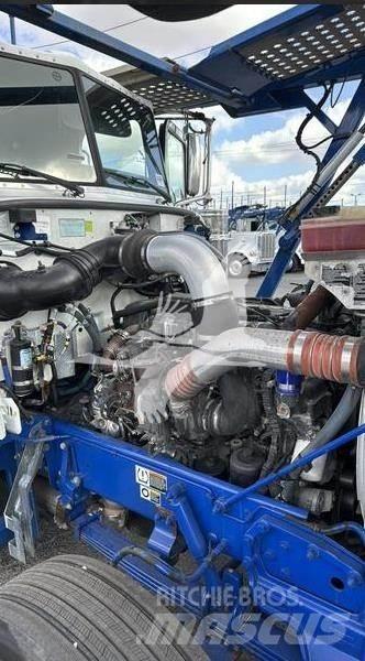 Peterbilt 389 Строительная техника - Другие
