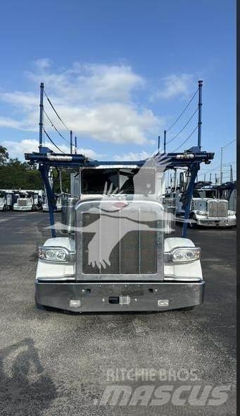 Peterbilt 389 Строительная техника - Другие