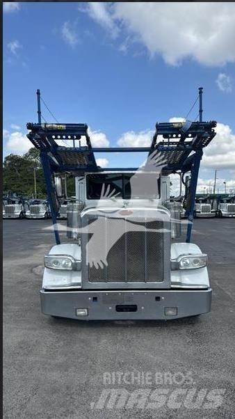 Peterbilt 389 Строительная техника - Другие